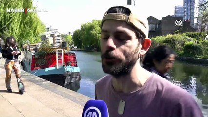 Londra sularında modern göçebeler, ucuz bir yaşam için botta yaşıyor