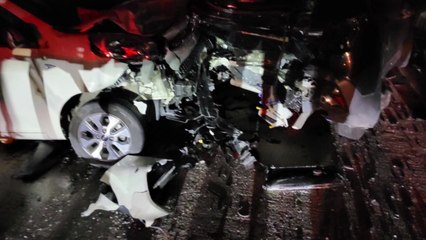 서울문산고속도로 7중 추돌사고...1명 심정지·4명 부상 / YTN