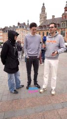 Ah Only**n ! Certain en rêve, d'autres le critiquent. Mais comment les hommes réagiraient si leur copine avait un compte actif ?  Visiblement il y a plusieurs niveaux : consommateur, pieds, lingerie, et full body. #onlyfan #microtrottoir #question