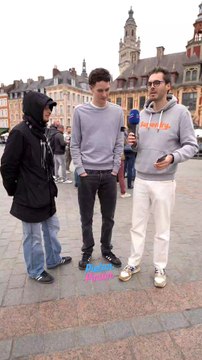 Ah Only**n ! Certain en rêve, d'autres le critiquent. Mais comment les hommes réagiraient si leur copine avait un compte actif ? Visiblement il y a plusieurs niveaux : consommateur, pieds, lingerie, et full body. #onlyfan #microtrottoir #question