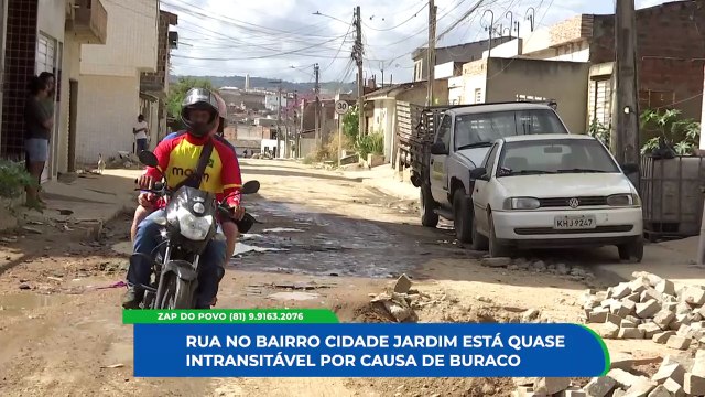 Compesa deixa buracos e alagamentos na rua R50, Cidade Jardim - Moradores relatam problemas e pedem soluções urgentes