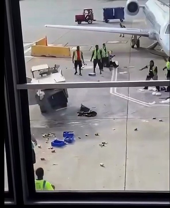 Quick thinking saved a $60m private jet Don't Miss This  😳