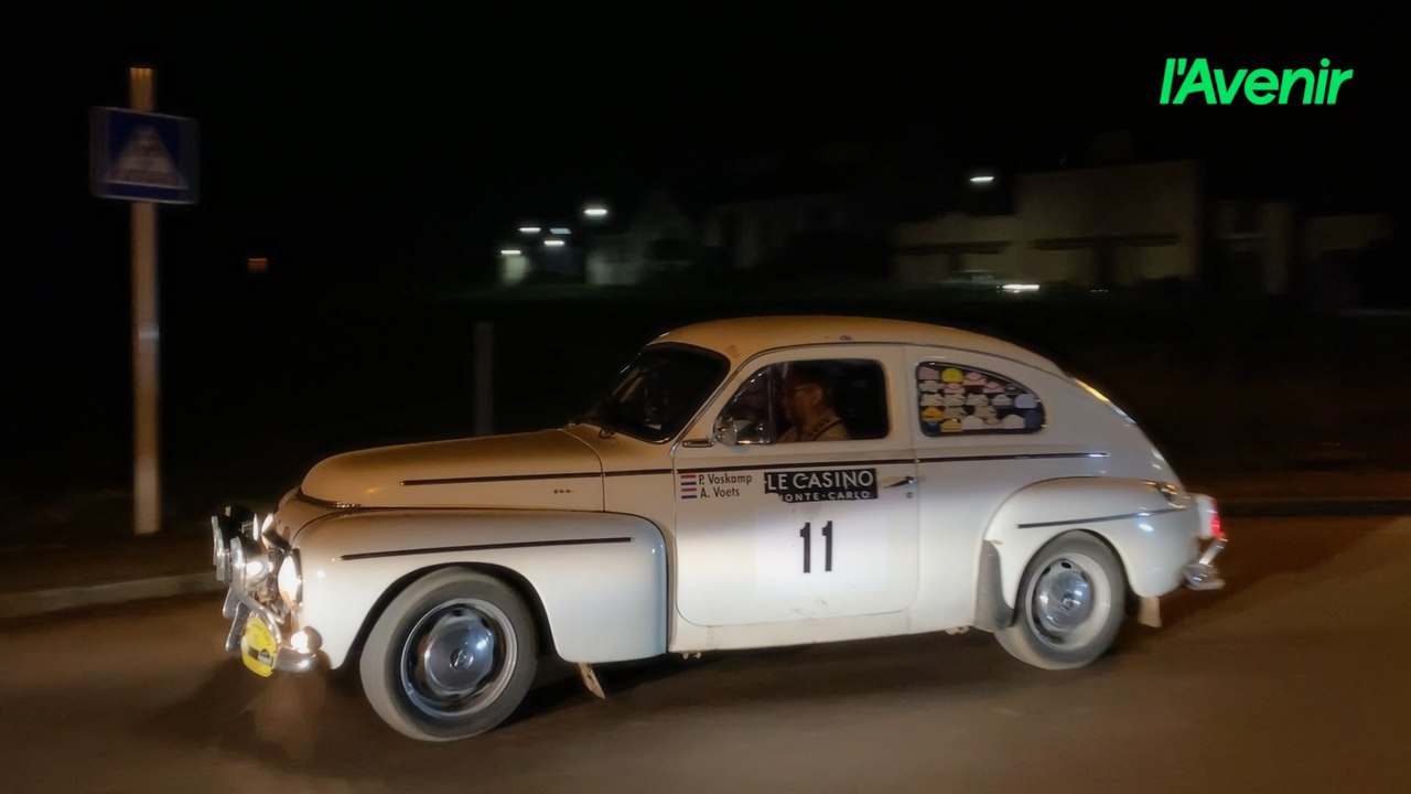 100 voitures d'époque en action : le Horneland Rally traverse Attert