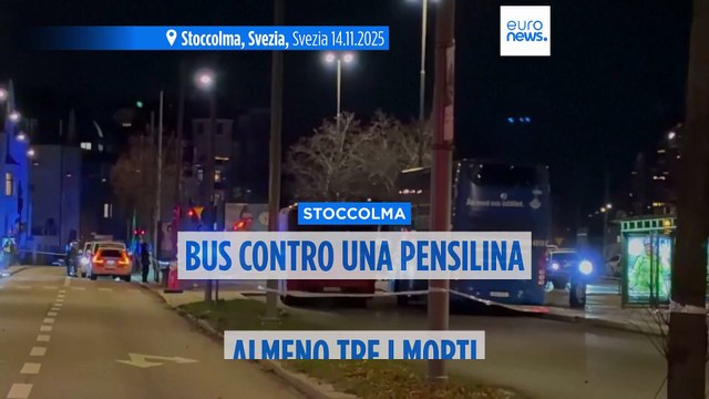 Autobus si schianta contro una pensilina a Stoccolma: almeno tre i morti