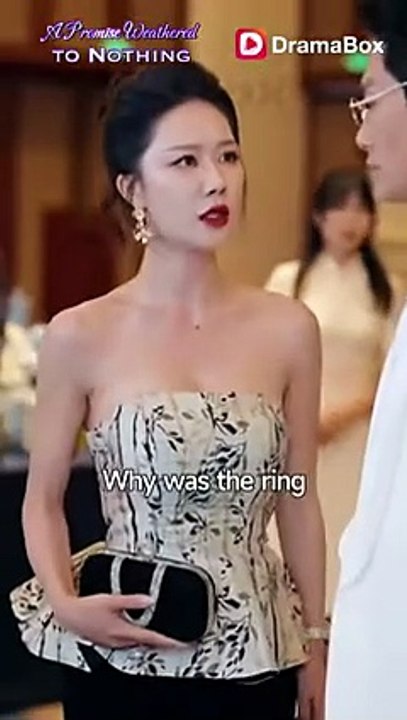 From Secretary to Stranger: A Love Unreturned- DramaBox