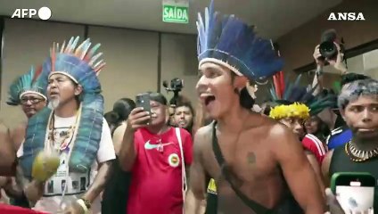 Cop30, proseguono le proteste degli indigeni: balli e canti per l'Amazzonia