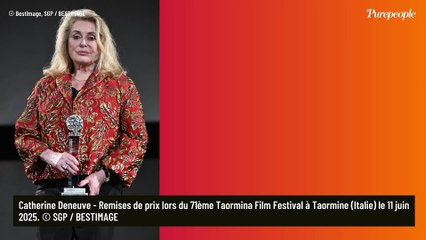 Visite du château de Catherine Deneuve sur les rives de l'Eure, une demeure de 1200 m² et un parc féérique aux 350 variétés de rosiers