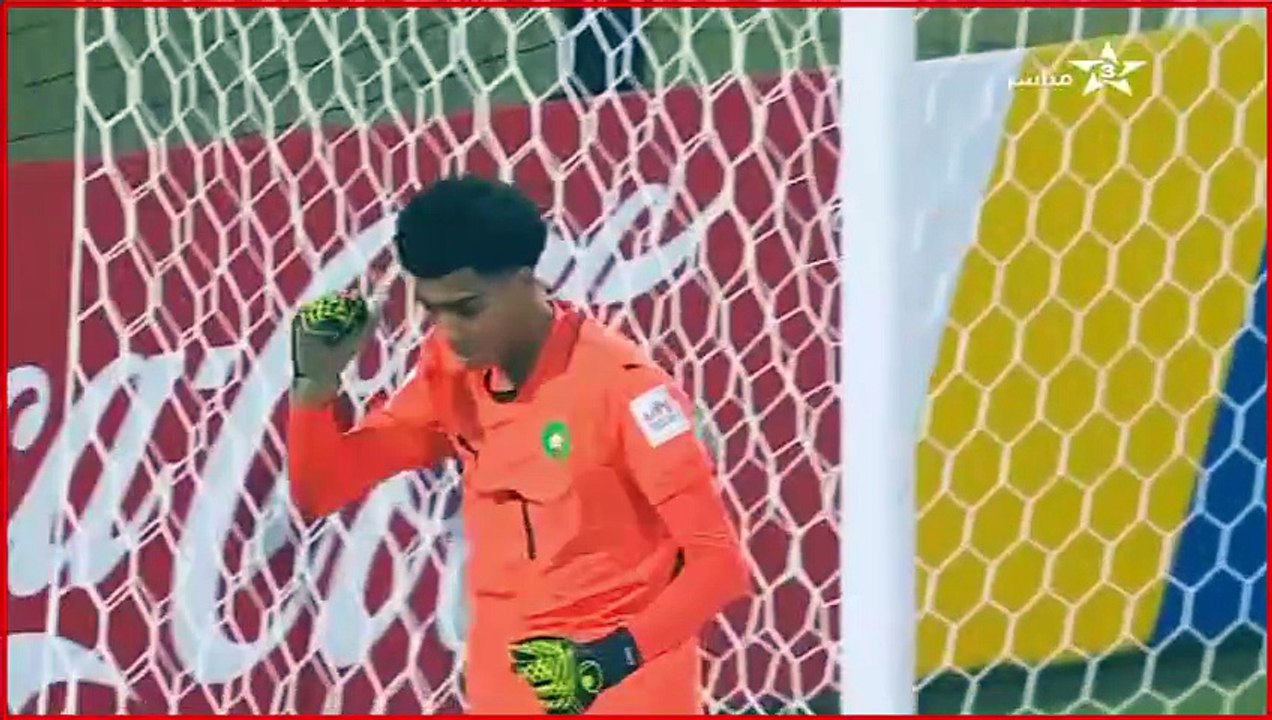 على طريقة بونو ⚽ إشادة إعلامية ببلعروش في “مونديال” قطر