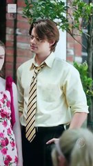 No Me Extranen Cuando No Este (Doblado) Completa en Español