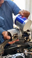 4. Cylinder diesel engine piston ring restoration