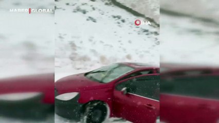Erzurum Palandöken'e yoğun kar yağışı başladı! Sürücülerin zor anları kamerada