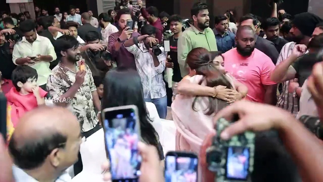 Vijay Deverakonda & Rashmika Mandanna Exclusive Visuals @ The Girlfriend Success Meet