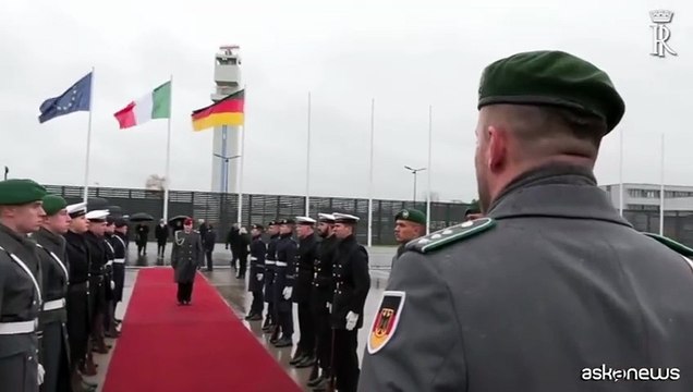 Mattarella atterrato a Berlino per il Premio dei presidenti