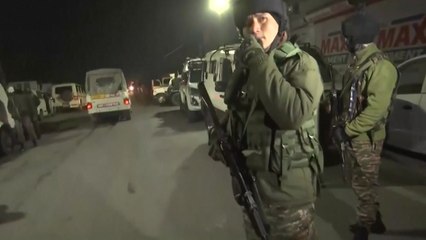 인도 카슈미르 경찰서에서 폭발물 터져...9명 사망·32명 부상 / YTN