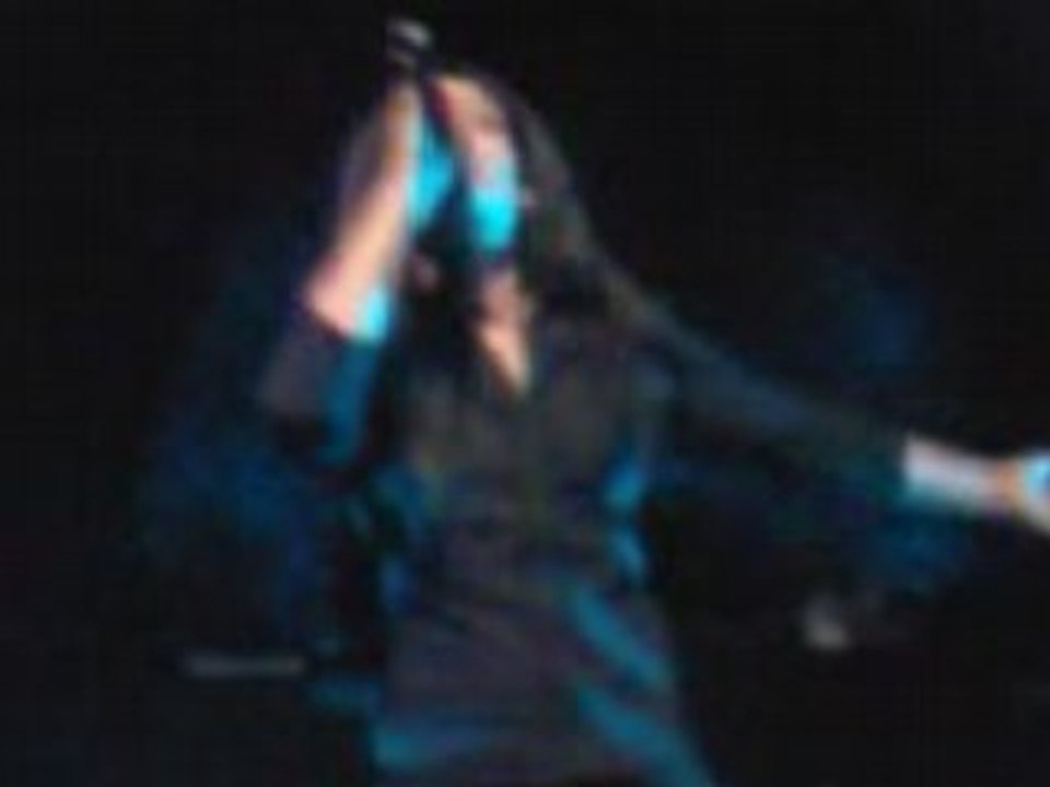 Amel Bent - 06 - Le Droit A L'erreur Live Aux Docks