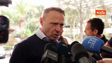 Lollobrigida a Colletta Alimentare: Fondamentale aiutare chi non può avere alimentazione di qualità