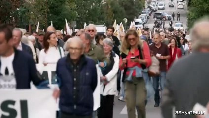 "Maffiosi Fora": ad Ajaccio un corteo contro le bande criminali