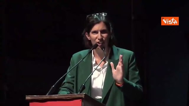 Manovra, Schlein: «Meloni dice che non ci sono tagli agli Enti locali? Le si è di nuovo rotta la calcolatrice»