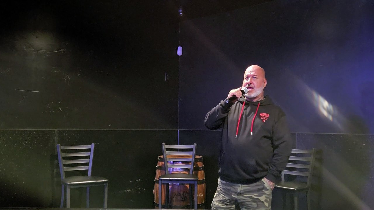 DIAMANTE - UNLOVEABLE (PERFORMED LIVE AT THE WESTERNER)