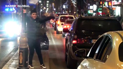 Seçim kutlaması yapan DEM Partililere polis müdahalesi