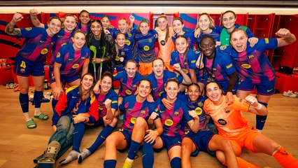 Jugadoras del Barcelona Femenil celebran la goleada sobre el Real Madrid Femenil