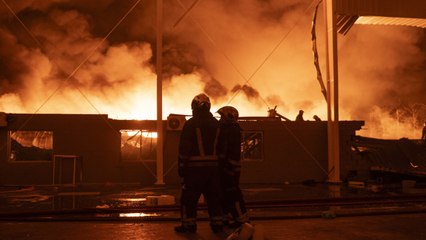 Incendio en parque industrial en Argentina