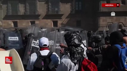Meksika'da binlerce kişi hükümetin güvenlik politikasını protesto etti
