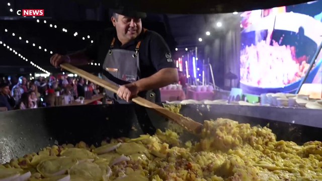 Auvergne-Rhône-Alpes : le concours de la plus grosse tartiflette organisé en soutien aux agriculteurs