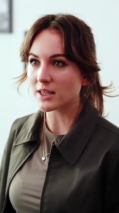 After Divorce Three Aces Beg to Marry Me