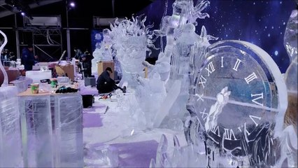 Esculturas de hielo de héroes y villanos en Torrejón de Ardoz