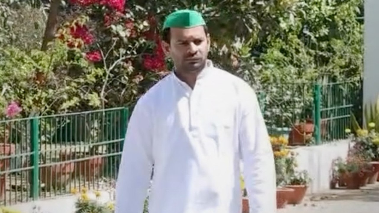 Bihar में NDA सरकार को समर्थन देंगे Tej Pratap...