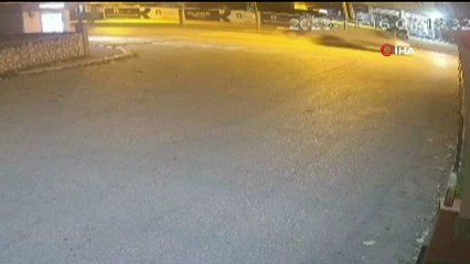 Bursa\'da hızlı otomobil ortalığı savaş alanına çevirdi