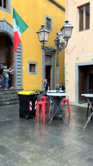 Barga Scottish Festival ... under the Rain, September 2024  ☔💙🏴 #Scotland #barga #bagpipe