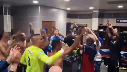 Le vestiaire de la Saint-Pauloise après leur victoire face à la Dominicaine