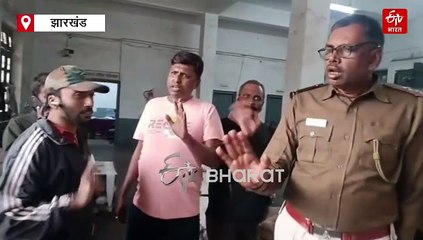 धनबाद: रेलवे पार्सल कार्यालय में संदिग्ध अवस्था में मिले करीब 450 खरगोश, तस्करी की आशंका