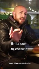 No pierdas tu esencia por complacer a otros.