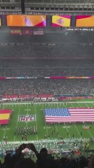 El emocionante ambiente en EL Santiago Bernabéu antes del partido entre los Miami Dolphins y los Washington Commanders