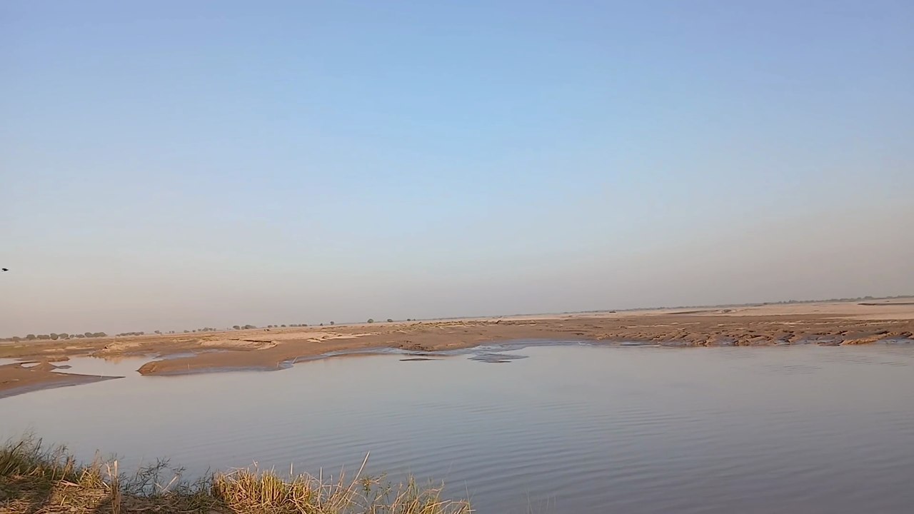 Enjoy the natural scene