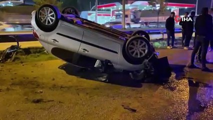 Bursa’da otomobil takla attı: 2 yaralı