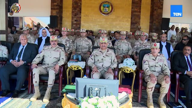 وزير الدفاع يشهد المرحلة الرئيسية للمشروع التكتيكى بالذخيرة الحية لإحدى تشكيلات المنطقة الغربية