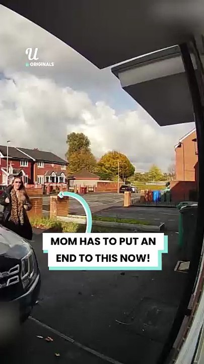 Mother's instincts kicked in when she saw him... 😱