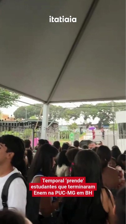 Temporal ‘prende’ estudantes que terminaram Enem na PUC-MG em BH; assista