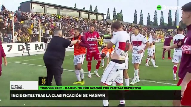 Un policía de Madryn le tira gas pimienta a los ojos de un jugador de Morón