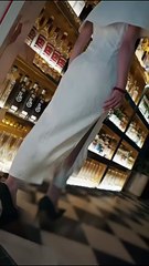 The story concludes with her agreeing to a marriage of convenience solely to get revenge on her stepfather. Her fiancé, surrounded by other women, outwardly cries but inwardly feels no pain. At the engagement banquet, she publicly exposes the scumbag's di