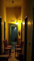 Mirror Room – Kolkata Hostel | आईने वाला कमरा – कोलकाता हॉस्टल का डरावना रहस्य