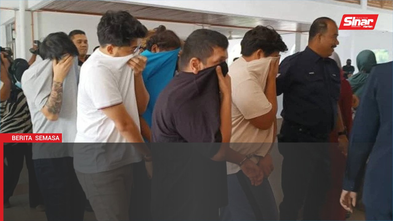 Suami isteri, enam lelaki didakwa edar 247.7kg ganja