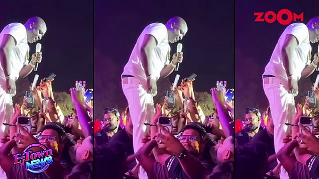 Shocking! Unruly crowd pulls down Akon’s pants during Bengaluru concert video sparks outrage #bollywood #love #instagram #india #trending #instagood #tollywood #bollywoodactress #fashion #hollywood #mumbai #salmankhan #bollywoodsongs #actress #deepikapadu