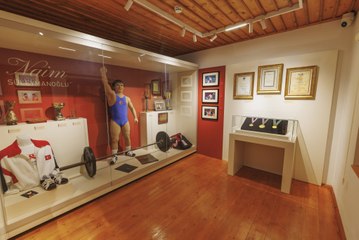 ​Bakan Ersoy duyurdu: Cep Herkülü'nün evi, müze oldu