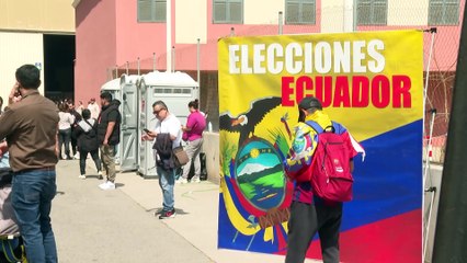 Los ecuatorianos rechazan las cuatro propuestas de Noboa