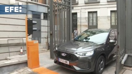 Mazón comparece en el Congreso tras ser culpado de la tragedia por las víctimas de la dana